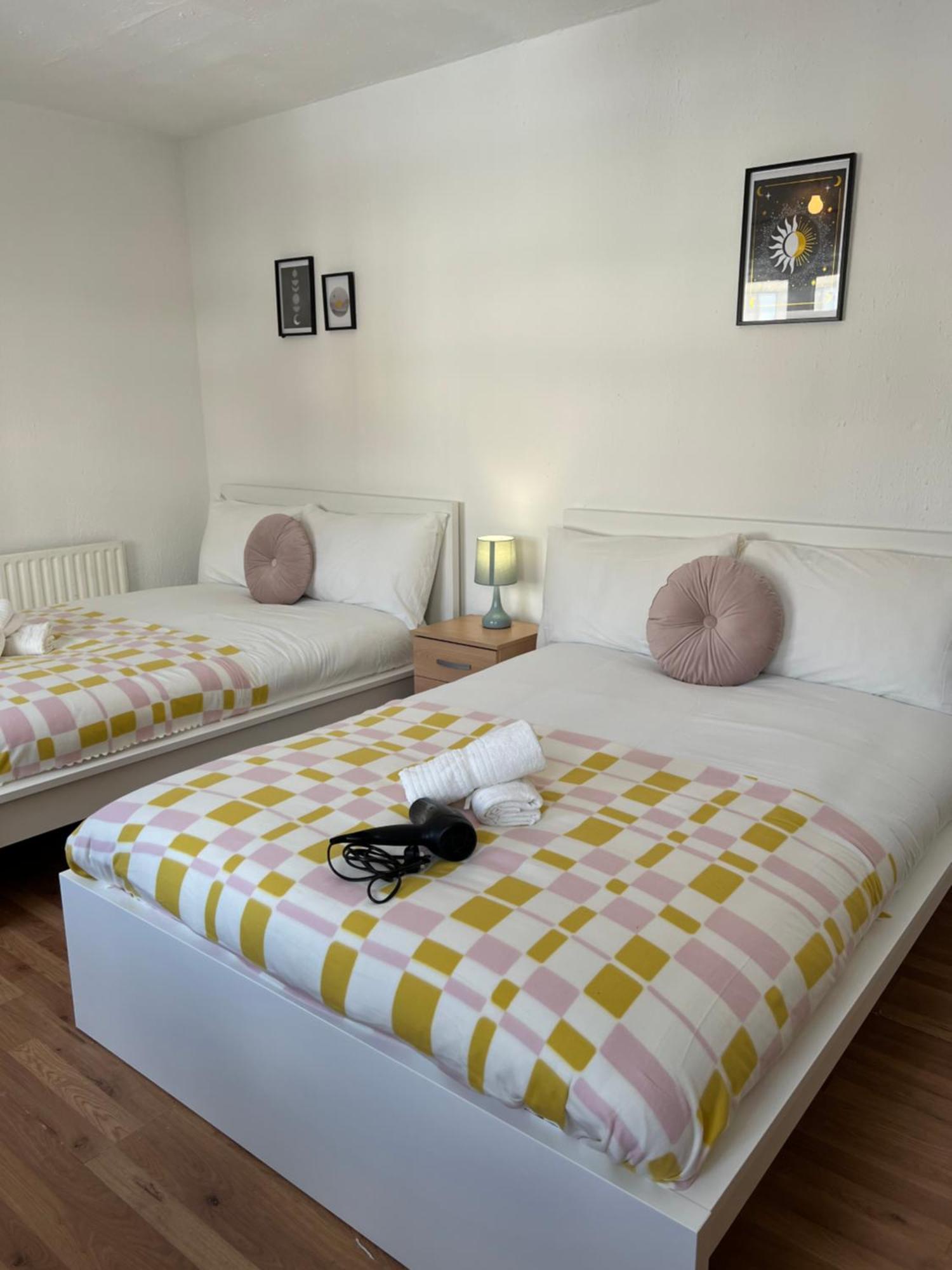 Lovely Rooms In Camden Town-Central לונדון מראה חיצוני תמונה