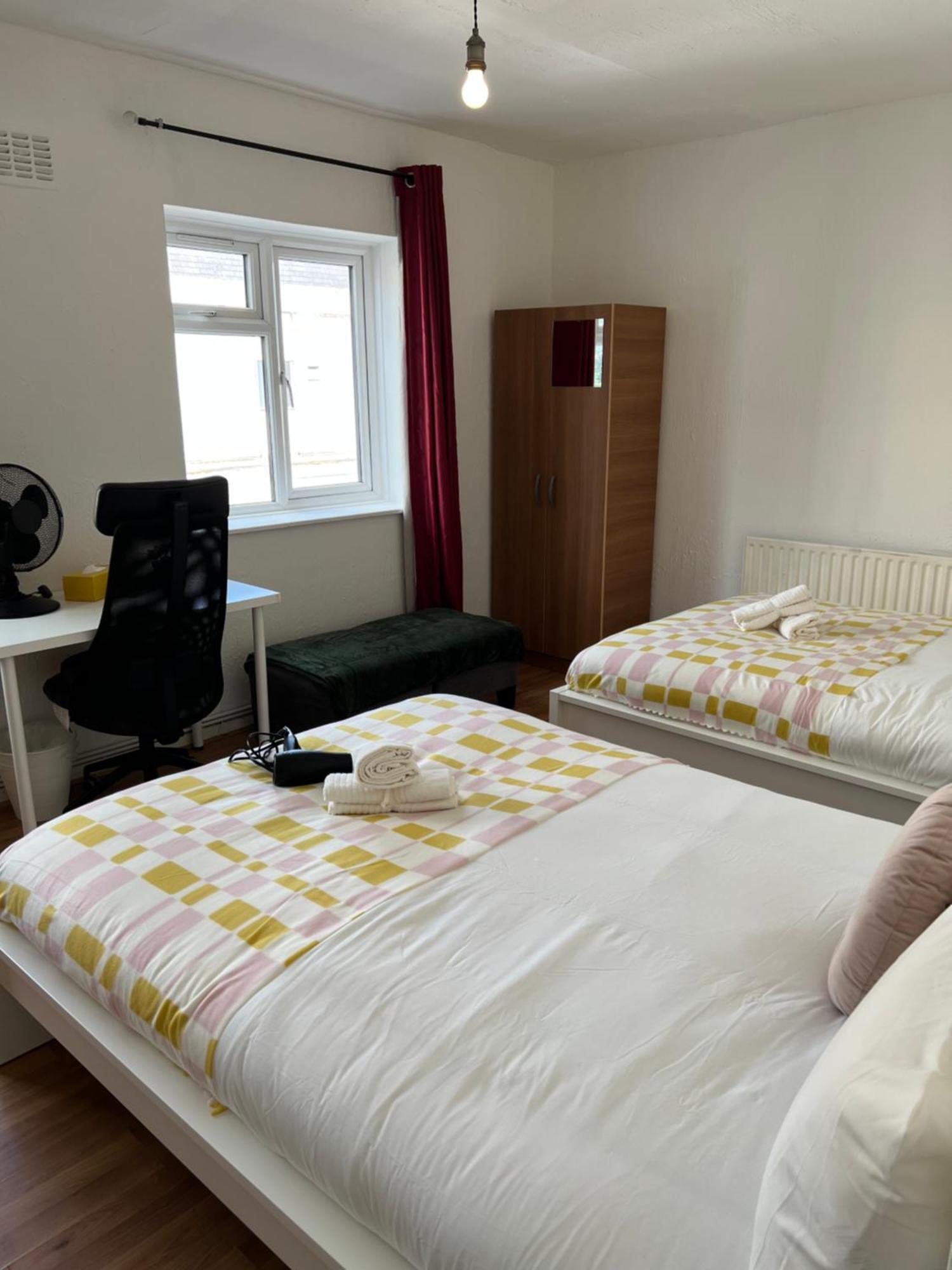 Lovely Rooms In Camden Town-Central לונדון מראה חיצוני תמונה