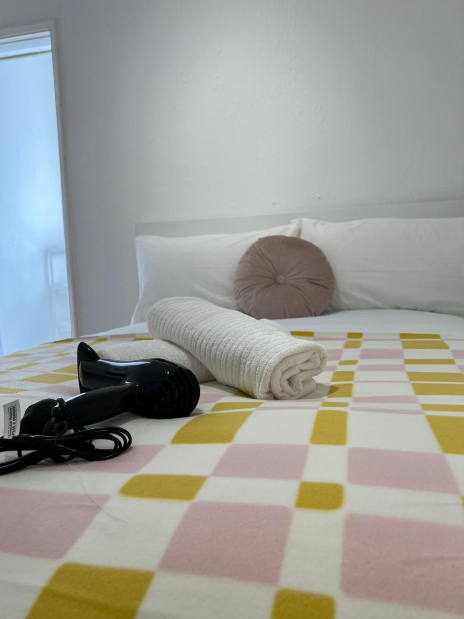 Lovely Rooms In Camden Town-Central לונדון מראה חיצוני תמונה