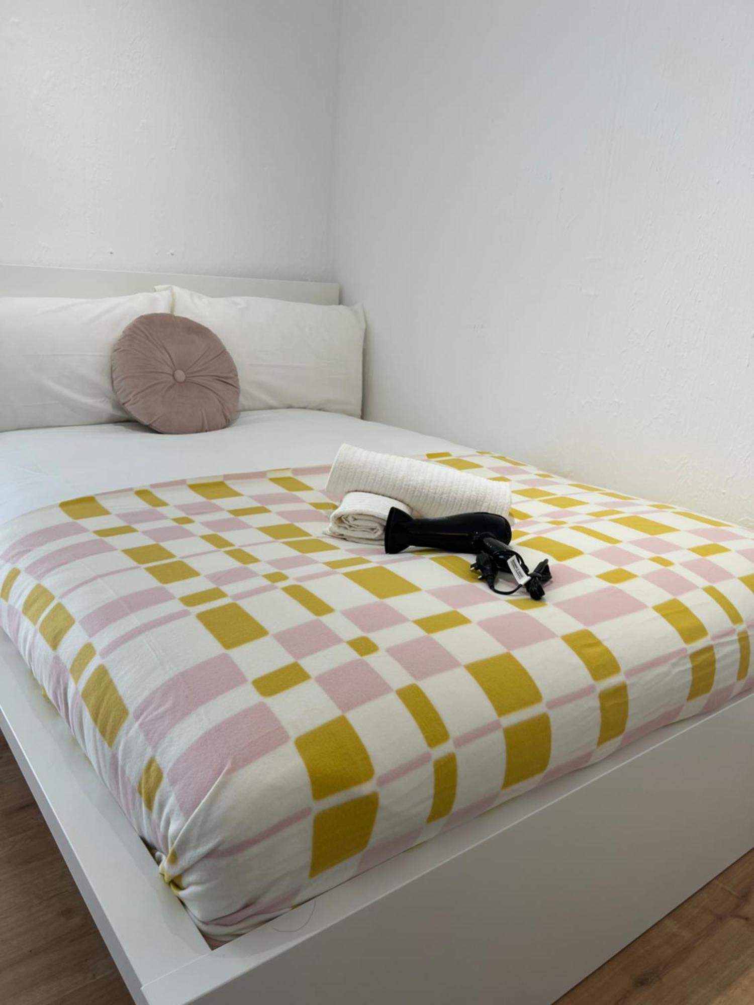 Lovely Rooms In Camden Town-Central לונדון מראה חיצוני תמונה